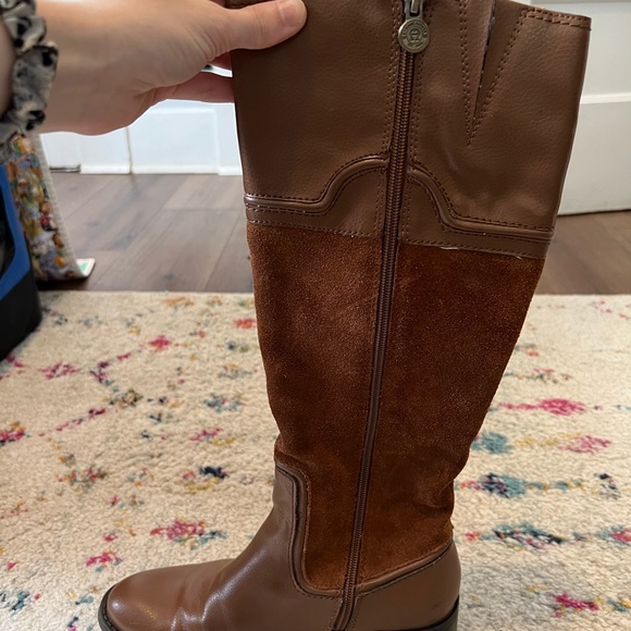 Etienne Aigner Knee High Codona Boots - Picture 4 of 9